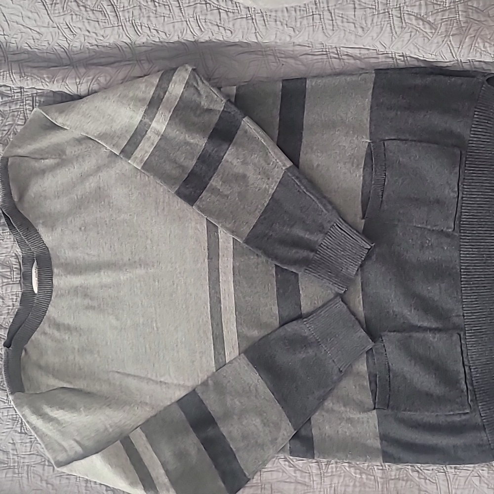 Women's gray sweater